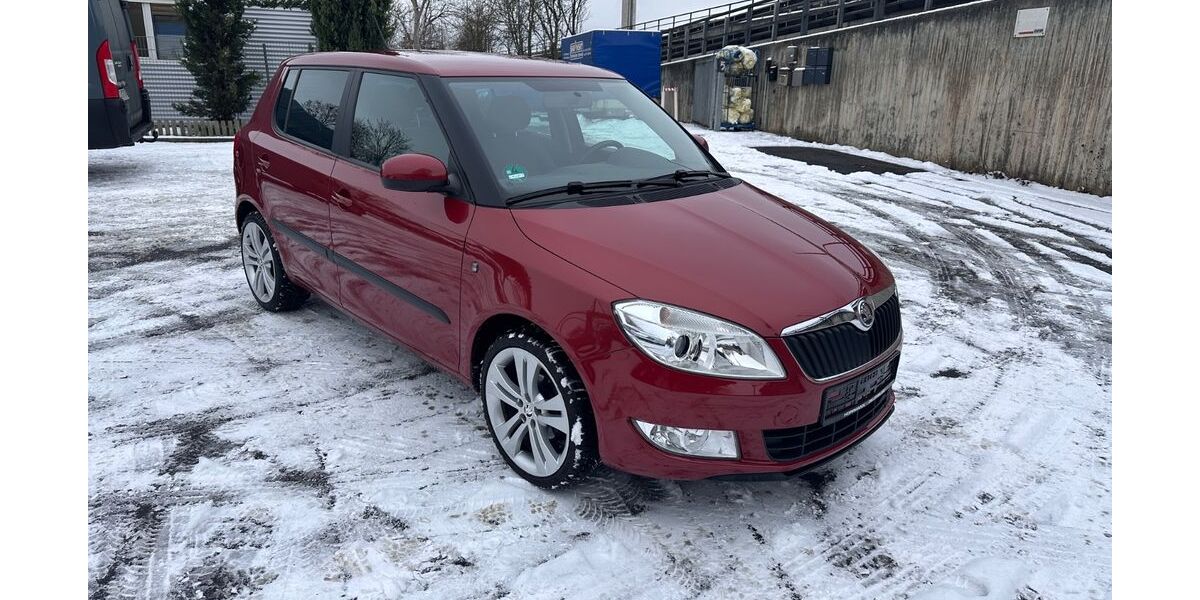 Skoda Fabia 74.000 km 5.990 &euro; Würzburg 97076