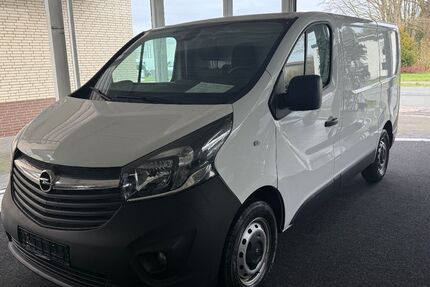 Opel Vivaro 66.000 km 14.899 &euro; Bad Salzuflen 32107