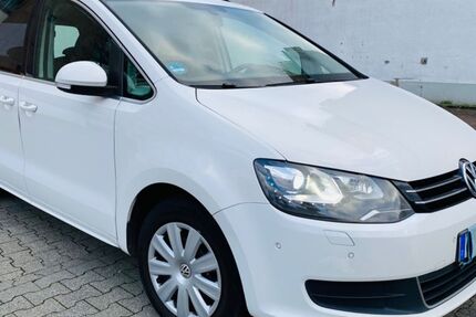 VW Sharan 220.000 km 9.990 &euro; Frankfurt am Main 60435