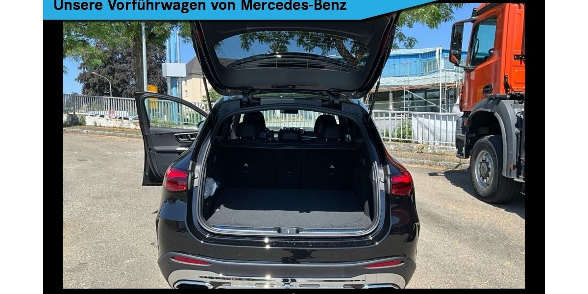 Mercedes-Benz GLC 200 9.900 km 51.990 &euro; Donaueschingen 78166