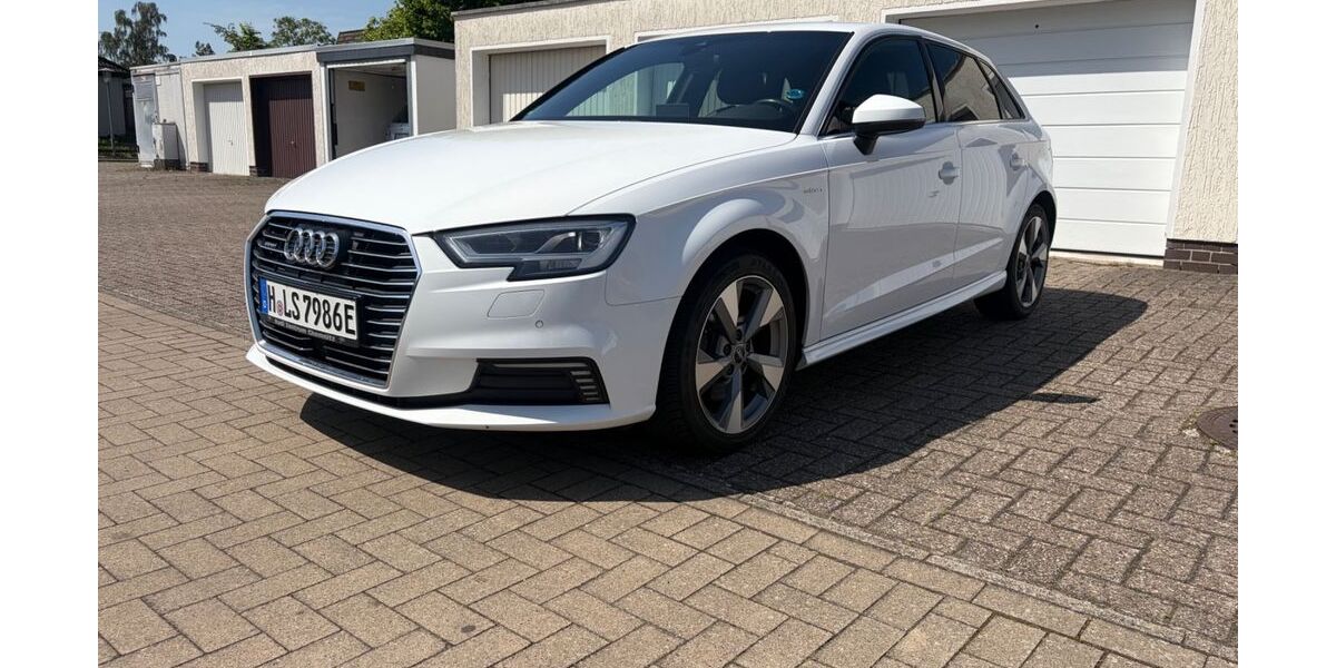 Audi A3 116.711 km 17.400 &euro; Burgdorf 31303