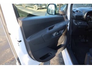 Opel Combo Life E Ultimate 37.750 km 23.990 &euro; Bad Endbach 35080
