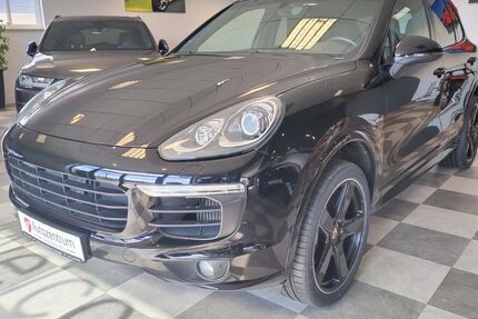 Porsche Cayenne 164.000 km 31.950 &euro; Künzell 36093