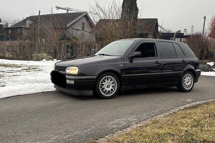 VW Golf 354.000 km 1.600 &euro; Unterwössen 83246