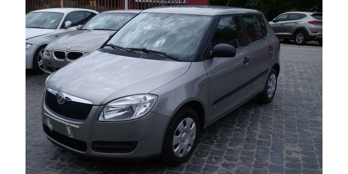 Skoda Fabia 75.200 km 3.950 &euro; Lünen 44532