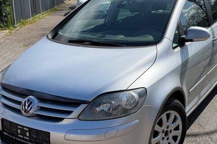 VW Golf Plus 232.000 km 3.699 &euro; Frankfurt am Main 65933