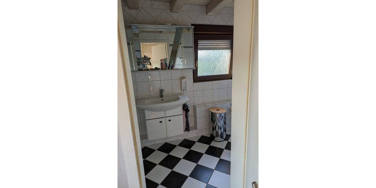 Etagenwohnung Metzingen - 3 Zimmer, 102 m&sup2;, 460.000&euro; | Angebot:26831999