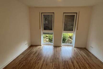 Wohnung zum Mieten in Troisdorf 1.063 € 87 m²