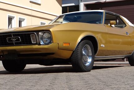 Ford Mustang 88.150 km 19.880 &euro; Aschaffenburg 63743