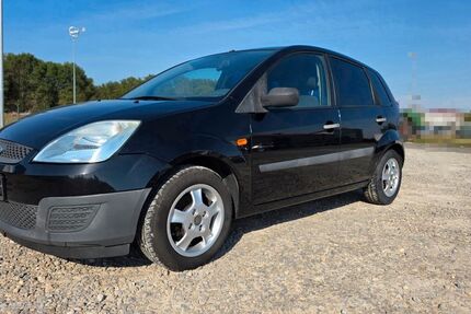 Ford Fiesta 225.142 km 1.300 &euro; Uffenheim 97215