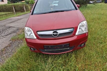 Opel Meriva 189.000 km 799 &euro; Ranis 07389