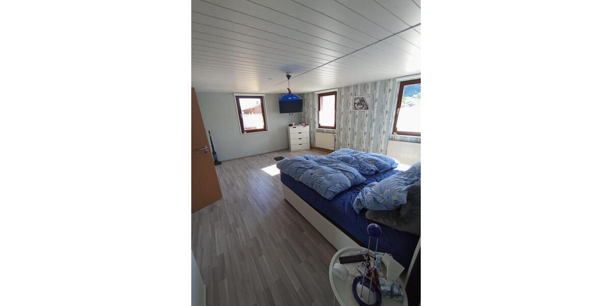 Einfamilienhaus Albersweiler - 6 Zimmer, 130 m&sup2;, 180.000&euro; | Angebot:26719775