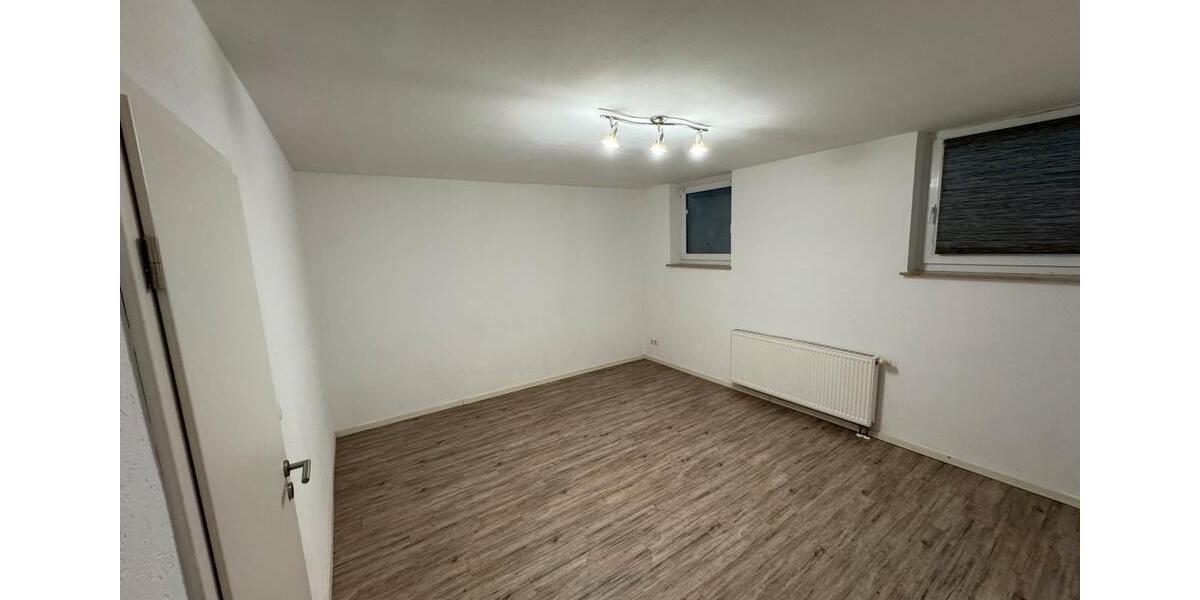 Etagenwohnung Raunheim - 2 Zimmer, 50 m&sup2;, 690&euro; | Angebot:25933521