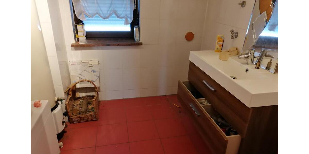 Einfamilienhaus Burkardroth - 120.000&euro; | Angebot:25783222