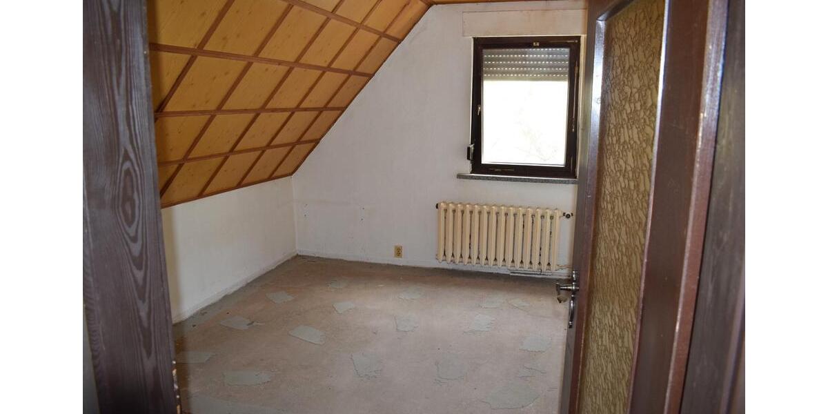 Einfamilienhaus Burg - 5 Zimmer, 130 m&sup2;, 128.000&euro; | Angebot:26940909