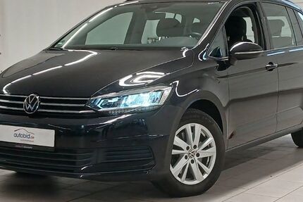 VW Touran 44.200 km 28.940 € Buchschwabach bei Nürnberg 90574