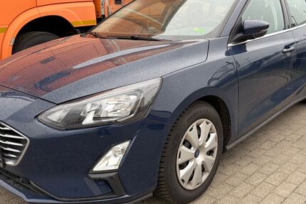 Ford Focus 153.000 km 4.999 &euro; Stäbelow bei Rostock 18198