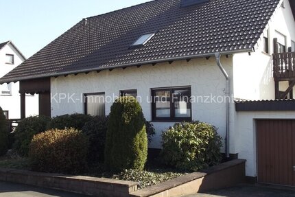 Attraktives Renditeobjekt in Vellmar - Gepflegtes Anlagejuwel mit großzügigem Raumangebot - Haus Vellmar | Angebot:25756442