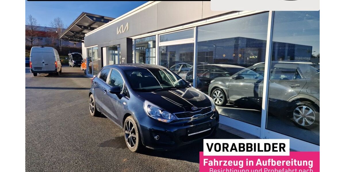 Kia Rio 9.600 km 11.999 &euro; Freiberg 09599