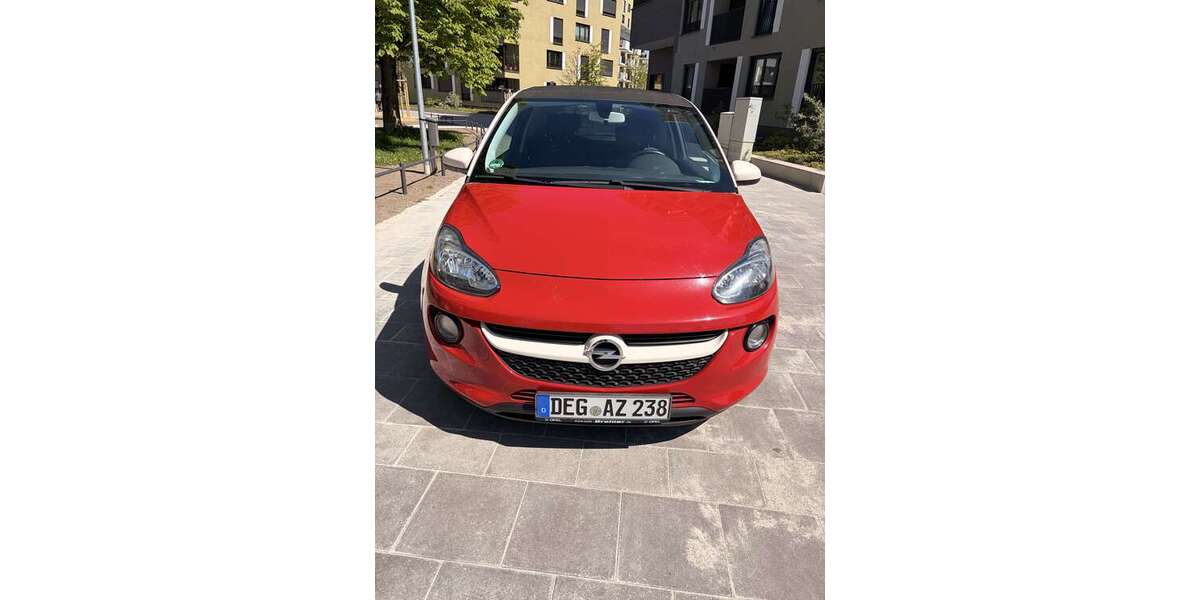 Opel Adam 88.000 km 8.699 &euro; München 80637