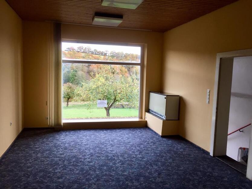 Laden Gewerberaum Büro im Zentrum von Burkardroth