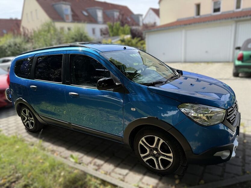 Dacia Lodgy 50.476 km 12.900 € Dachau 85221