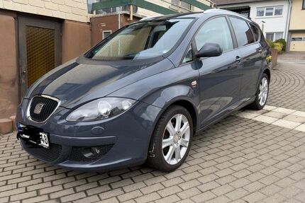 Seat Altea 224.000 km 1.950 &euro; Storndorf 36318