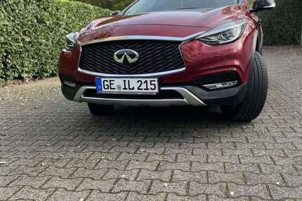 INFINITI QX30 88.000 km 19.000 € Neuss 41468