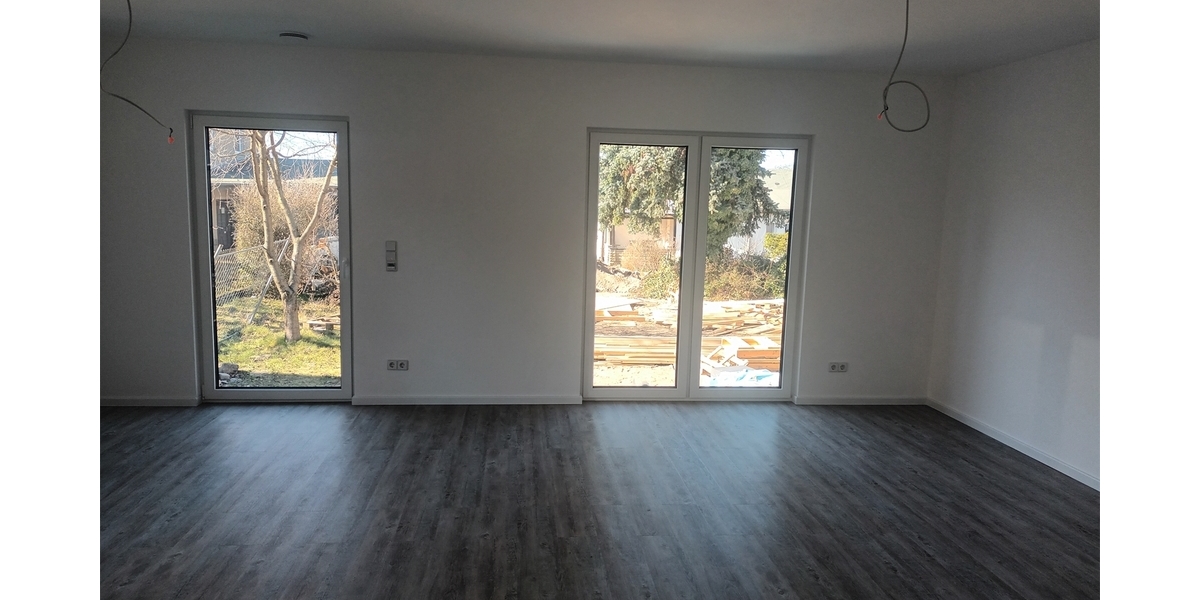 Nachhaltige Neubau-Haushälfte mit Terrasse und eigenem Gartenanteil höchster Energiestandard - Einfamilienhaus Dresden Leuben | Angebot:25883614