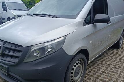 Mercedes-Benz Vito 332.400 km 9.590 &euro; Leverkusen 51381