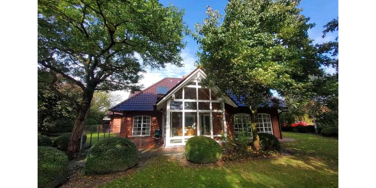 Einfamilienhaus Wesselburen - 5 Zimmer, 264 m&sup2;, 595.000&euro; | Angebot:25105105