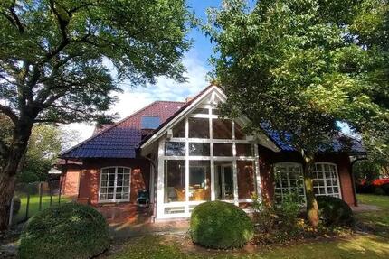 Haus Wesselburen - 5 Zimmer, 264 m&sup2;, 595.000&euro; | Angebot:25105105