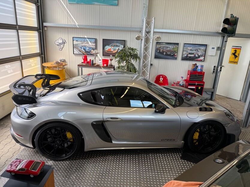 Porsche Cayman 8.000 km 163.750 € Münster 48157