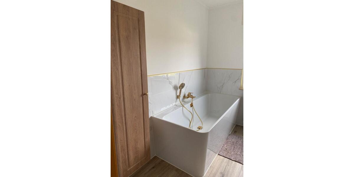 Einfamilienhaus Ehingen (Donau) - 8 Zimmer, 180 m&sup2;, 689.000&euro; | Angebot:26876438