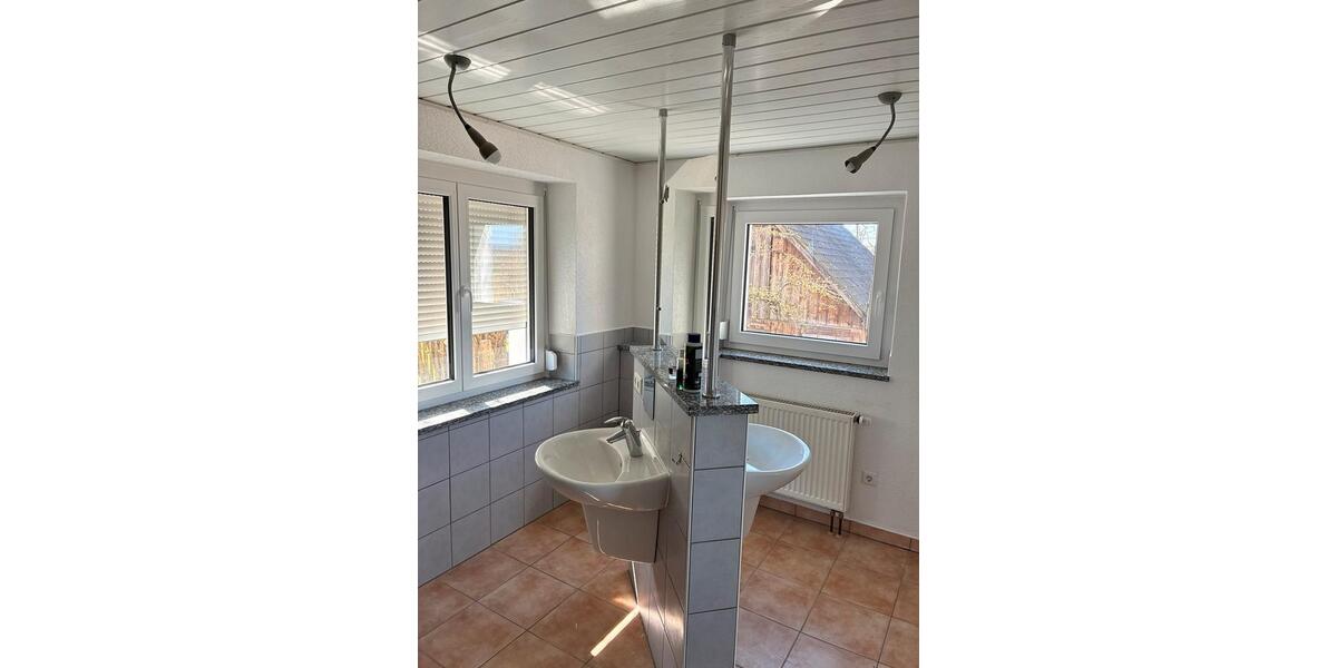 Doppelhaushälfte Bad Waldsee - 5 Zimmer, 130 m&sup2;, 1.400&euro; | Angebot:26162443