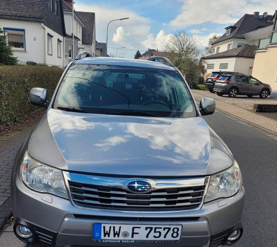 Subaru Forester 191.000 km 7.250 &euro; Siershahn 56427