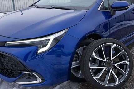 Toyota Corolla 28.680 km 22.900 &euro; Fulda 36043