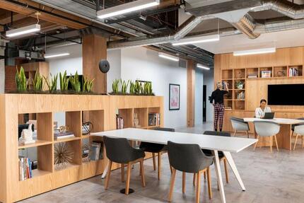 Mitgliedschaften für flexible Arbeitsplätze in Spaces Die Fabrik zimmer