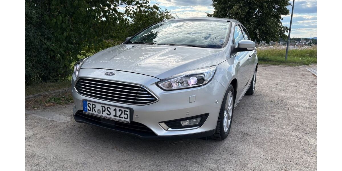 Ford Focus 120.000 km 8.700 &euro; Bogen 94327