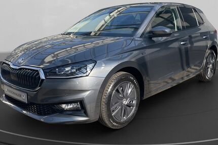 Skoda Fabia 8.000 km 24.790 &euro; Köln-Mülheim 51063