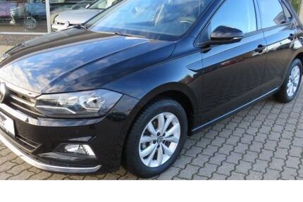 VW Polo 21.300 km 15.990 &euro; Wolfsburg 38448