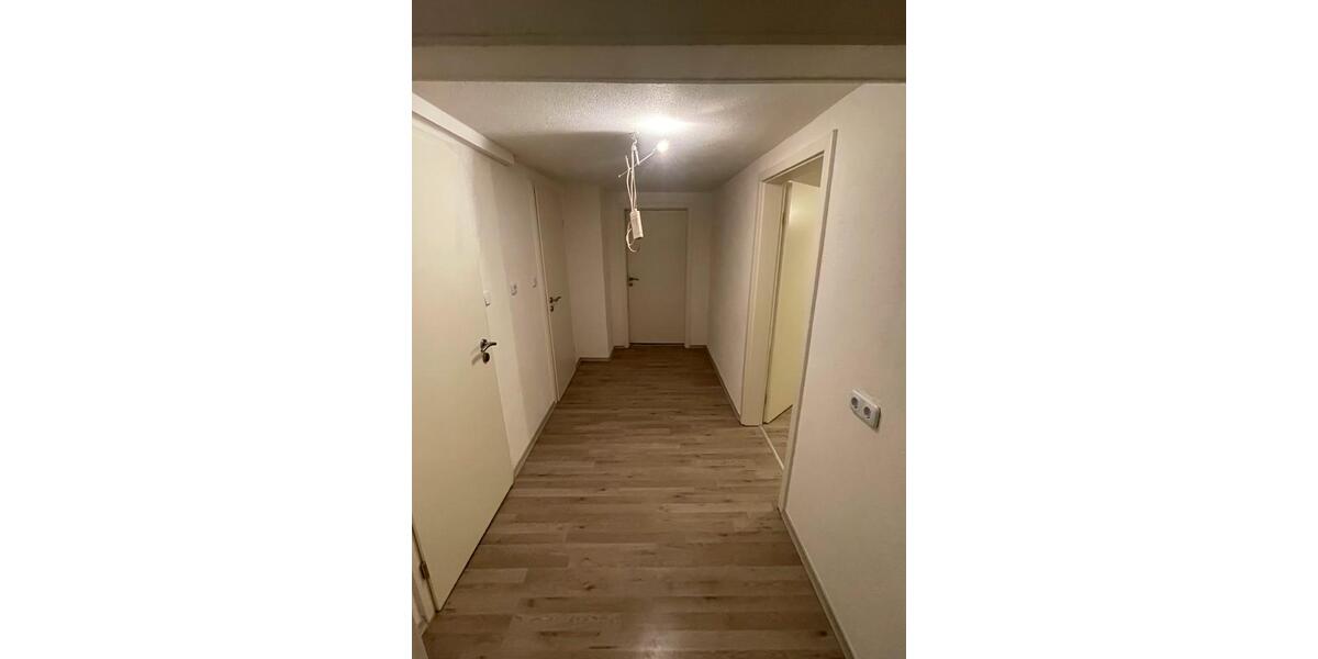 Wohnung zur miete 630 Euro+ 2 zimmer