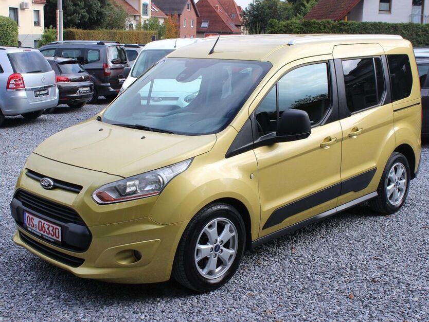 Ford Tourneo Connect 112.000 km 10.970 € Dissen 49201