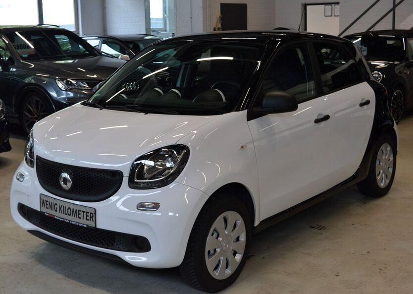 Smart ForFour 33.678 km 11.500 € Böblingen 71034