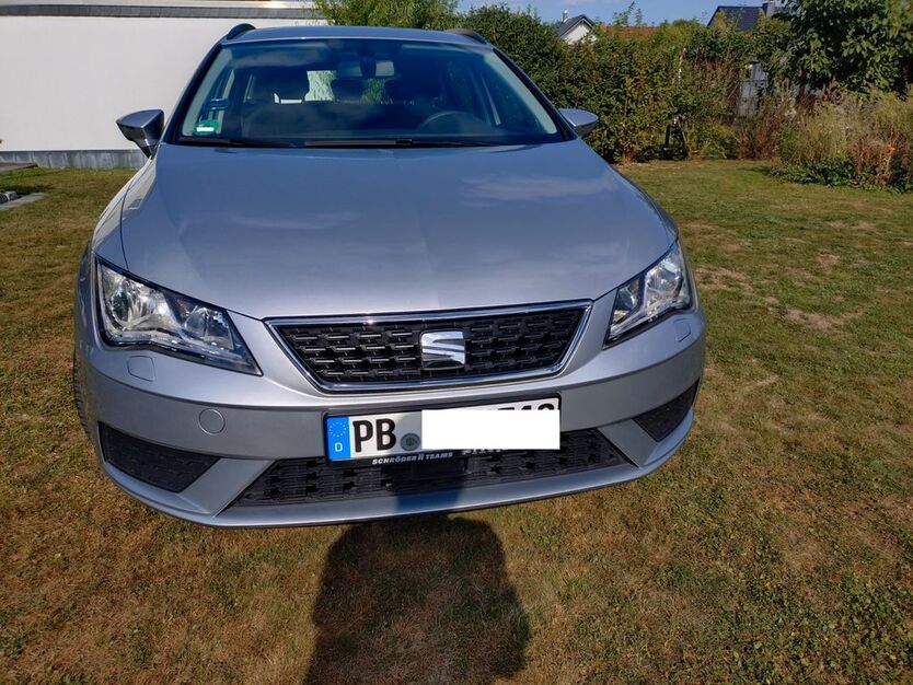 Seat Leon 73.000 km 11.600 € Paderborn 33106
