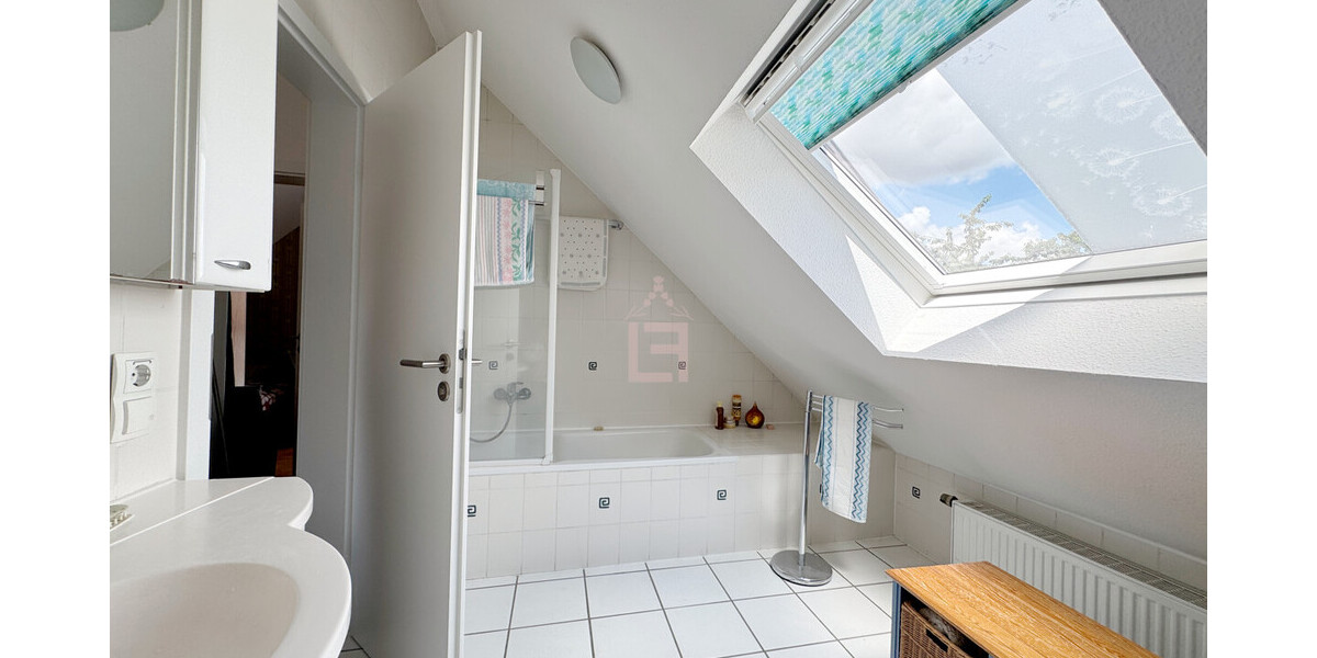 Charmante Maisonette-Wohnung mit Loggia und Tiefgaragenstellplatz im ruhigen Wormser Brauereiviertel - Maisonettenwohnung Worms Westliche Vororte | Angebot:27129758