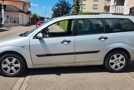 Ford Focus 198.000 km 1.400 &euro; Eislingen 73054