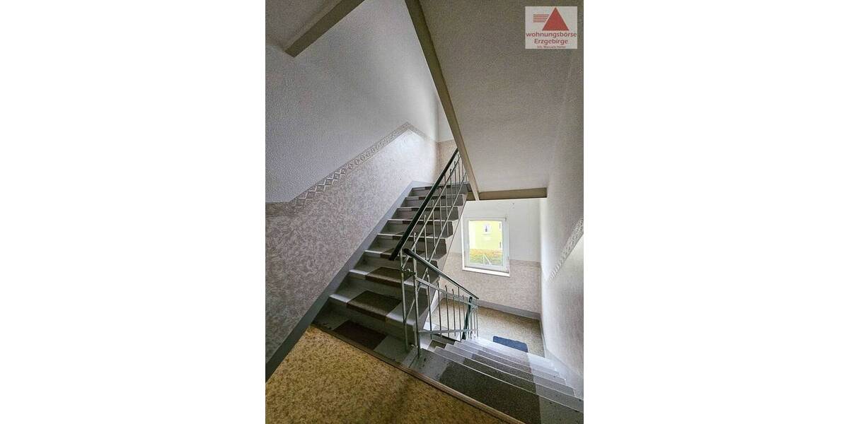 Etagenwohnung Lößnitz - 3 Zimmer, 62 m&sup2;, 375&euro; | Angebot:26852932