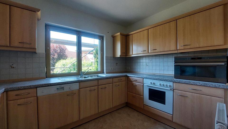 Großzügige 3,5 Zi. EG Whg. direkt in Leutershausen 3.5 zimmer