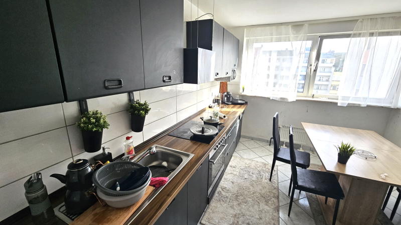 ObjNr:17727 - Schöne 4 Zimmer ETW mit Balkon - Nähe Bahnhof LU-Mitte - Etagenwohnung Ludwigshafen am Rhein Parkinsel | Angebot:17888276